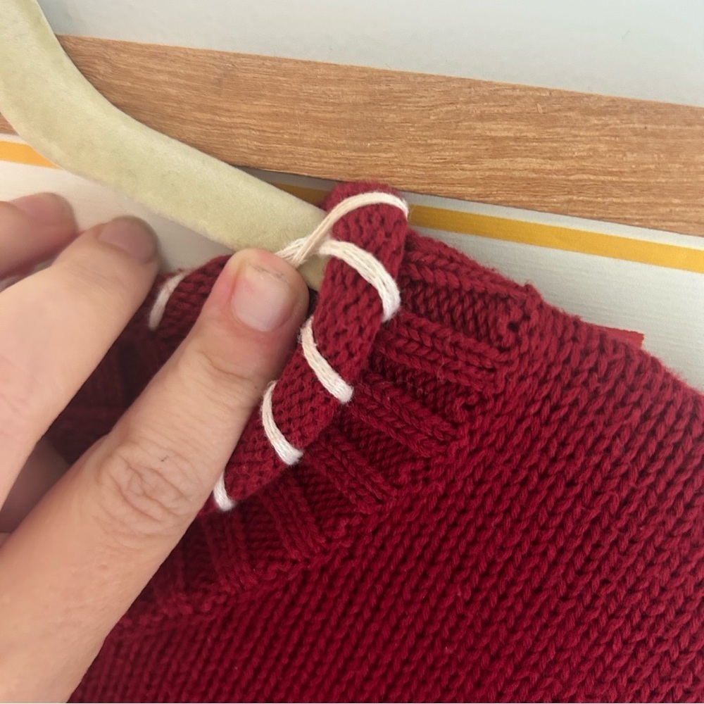 CJ Banks hand embroidered red star sweater 1X - Picture 7 of 8